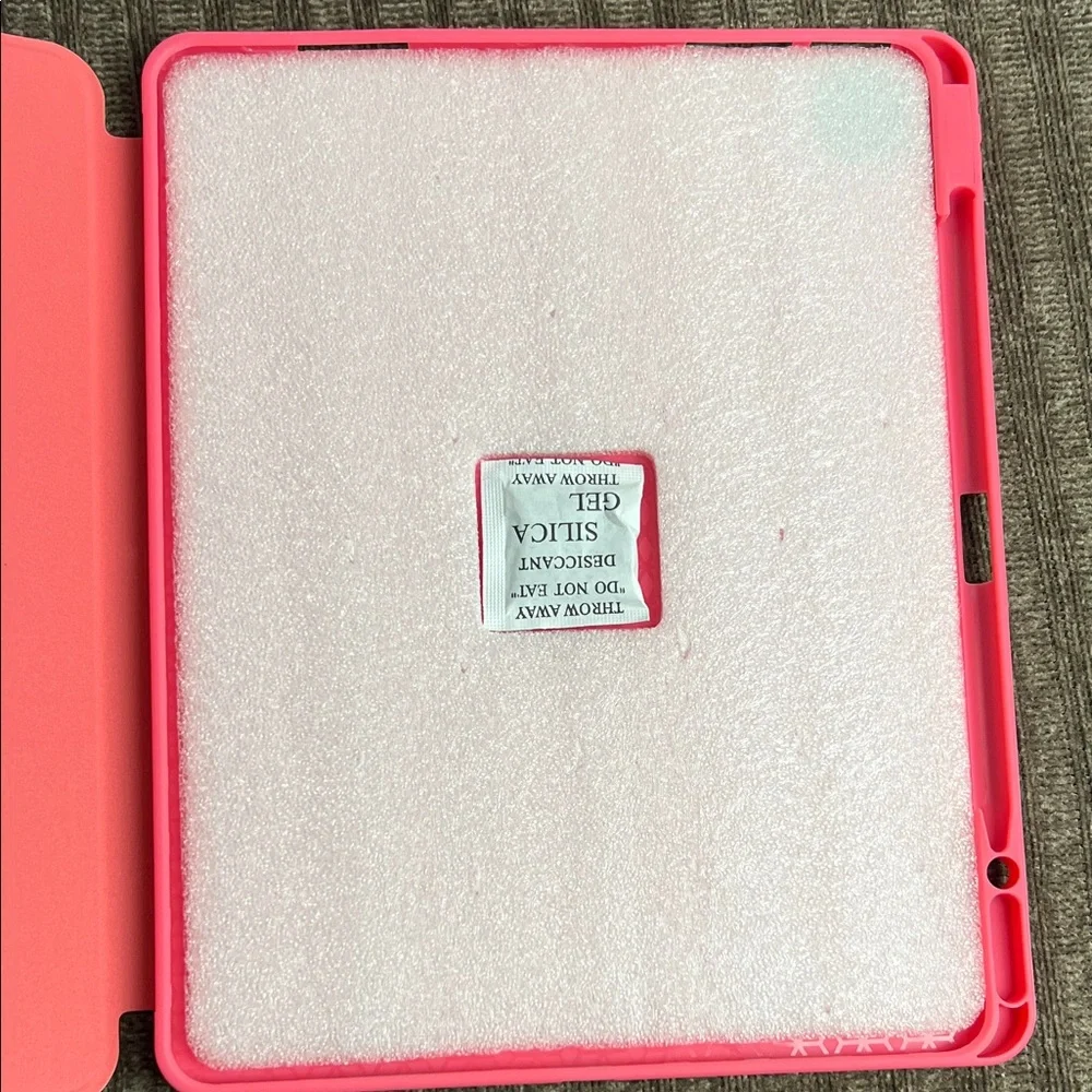 4th/5th gen iPad cover Red and White Composition Book